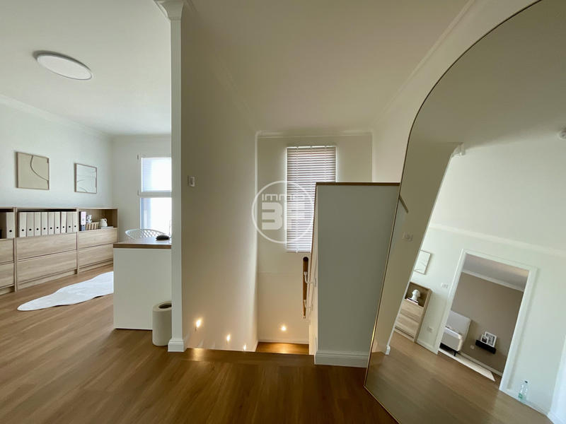 Maison - 187 m² - 5 pièces