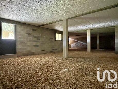 Maison - 176 m² - 1 pièce