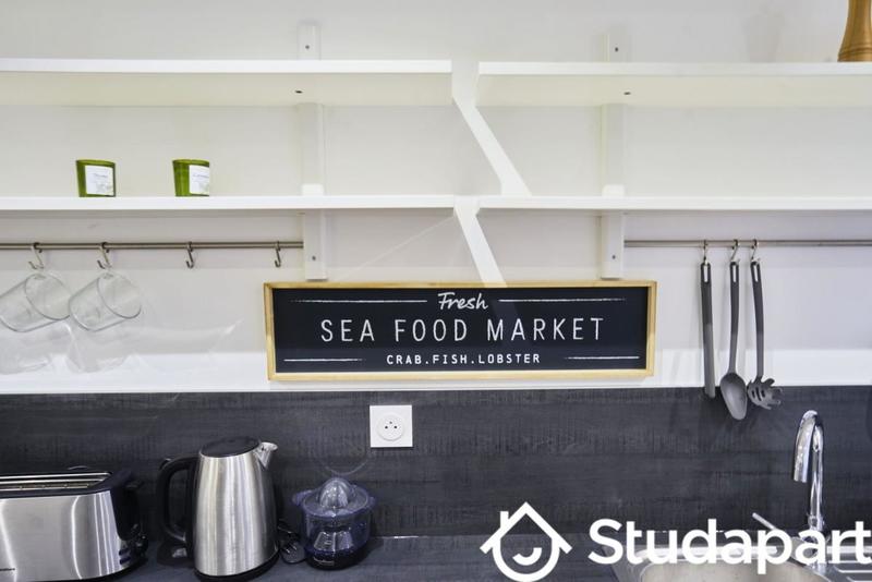 Chambre - 110 m² - 1 pièce