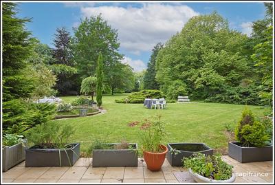 Maison d'architecte - 319 m² - 10 pièces