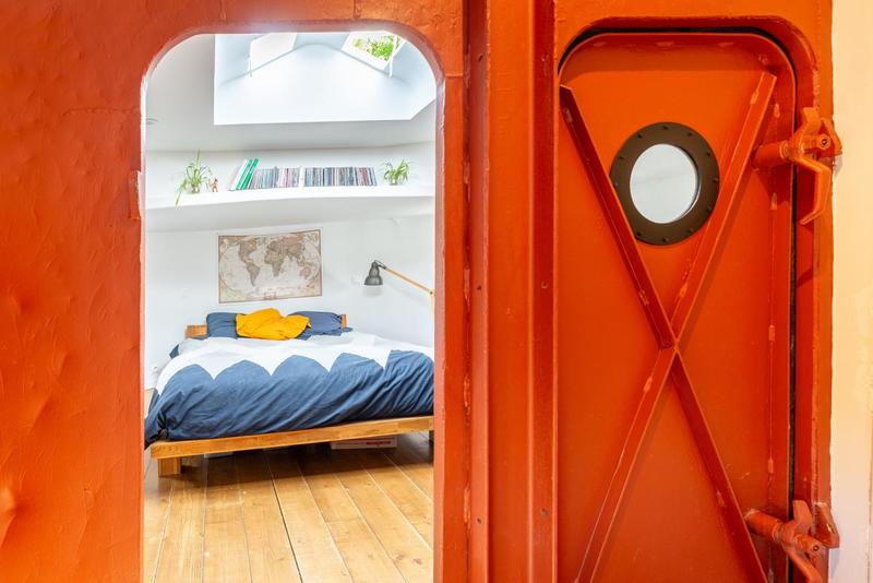 Appartement - 100 m² - 5 pièces