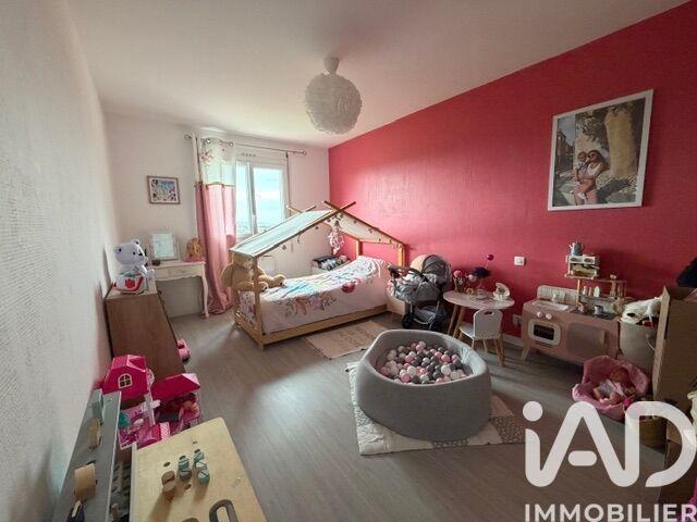 Appartement - 82 m² - 3 pièces