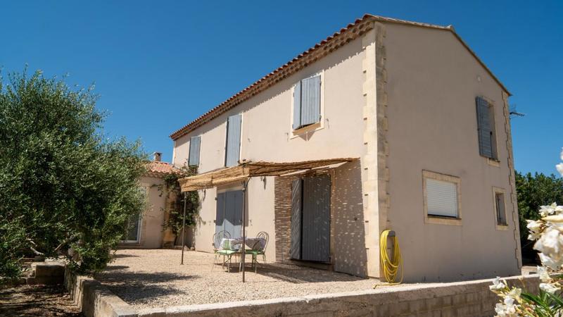 Mas - 207 m² - 5 pièces