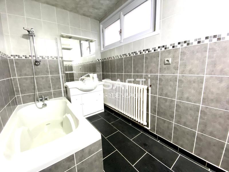 Maison de village - 160 m² - 6 pièces