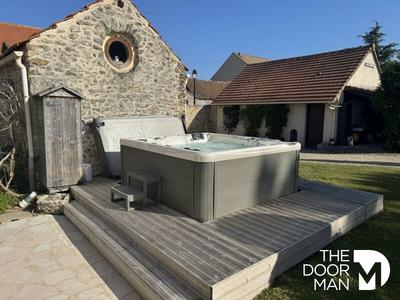 Maison ancienne - 216 m² - 8 pièces