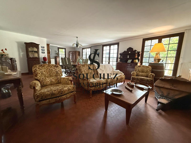 Maison ancienne - 137 m² - 6 pièces