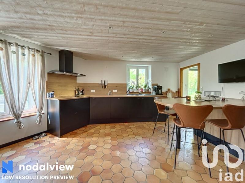 Maison - 161 m² - 6 pièces