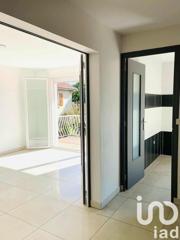 Maison - 82 m² - 5 pièces