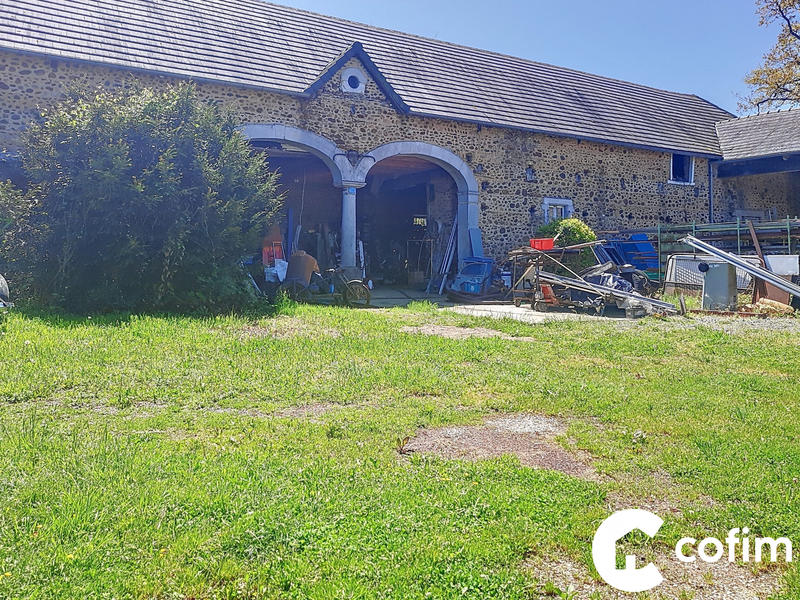 Maison ancienne - 244 m² - 7 pièces