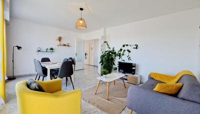 Appartement - 120 m² - 6 pièces