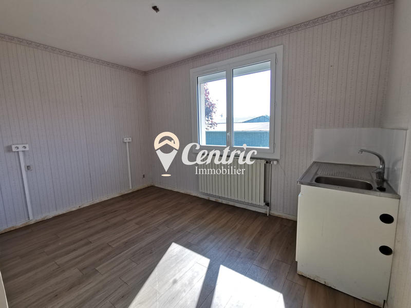 Maison - 93 m² - 4 pièces