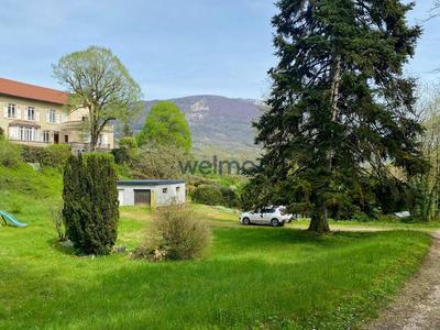 Maison - 400 m² - 11 pièces