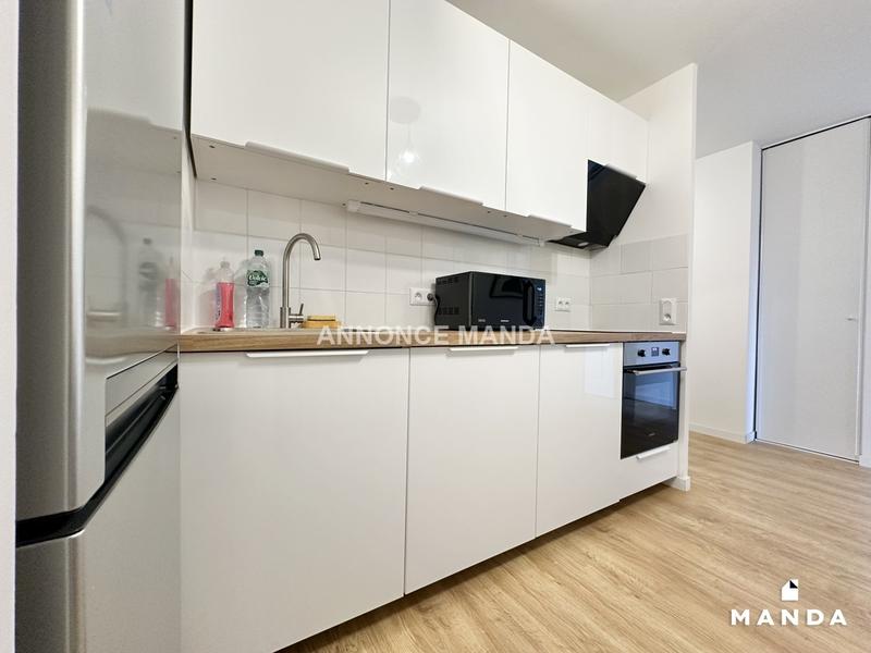 Chambre - 10 m² - 4 pièces