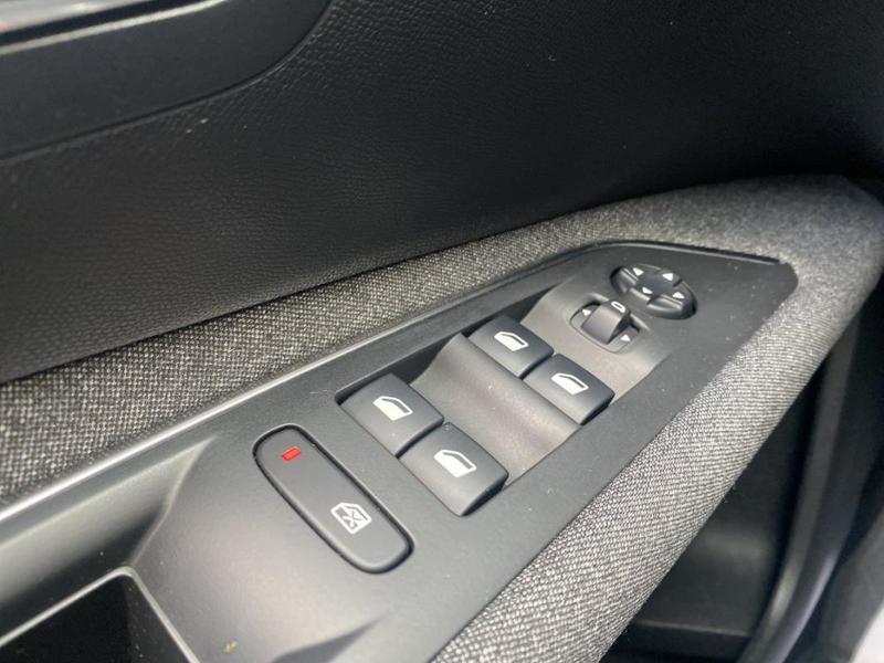 Peugeot 3008 II 1.2 Puretech 130 s&amp;S Active