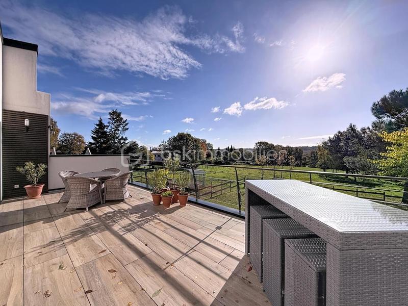 Maison d'architecte - 136 m² - 5 pièces