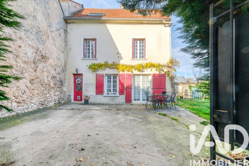Maison - 106 m² - 5 pièces