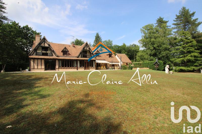 Maison - 350 m² - 10 pièces