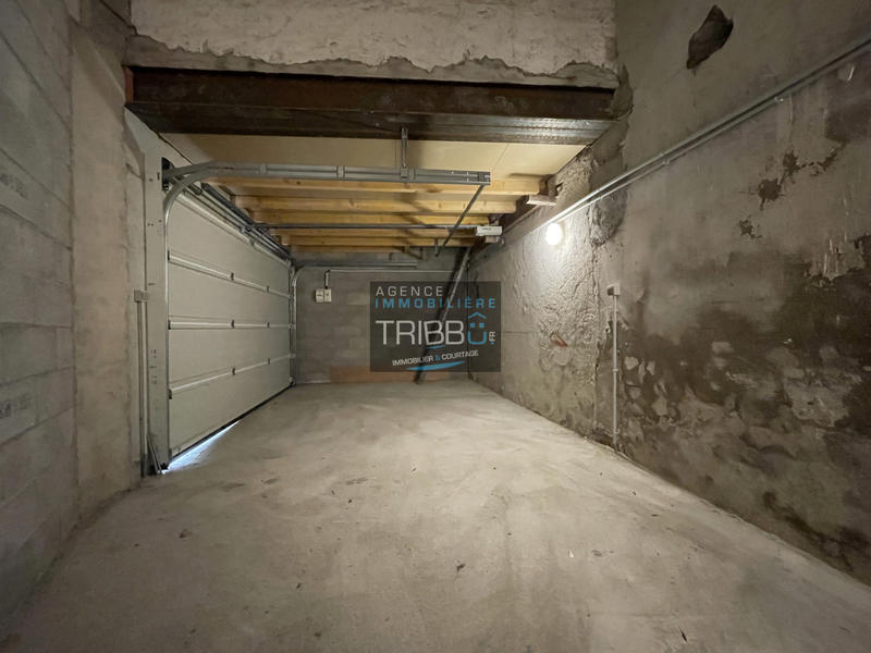 Maison - 216 m² - 5 pièces