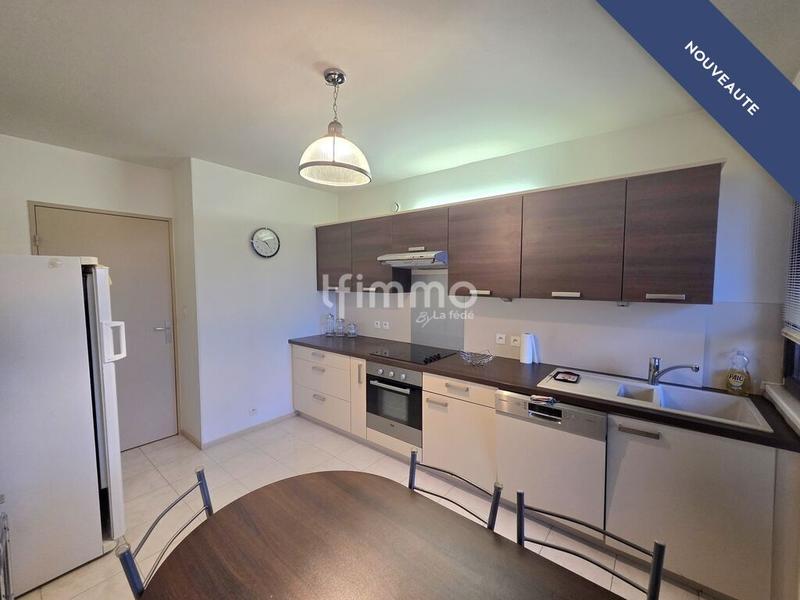 Appartement - 94 m² - 5 pièces