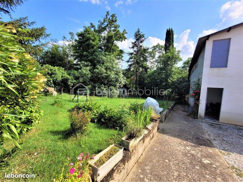 Maison traditionnelle - 126 m² - 5 pièces