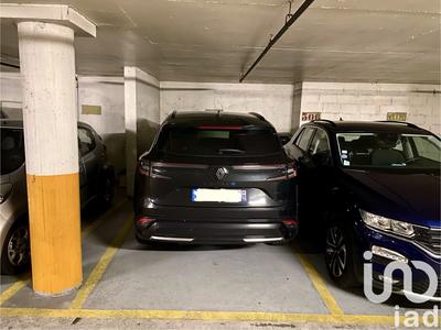 Parking - 13 m²