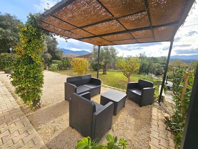 Maison - 197 m² - 5 pièces