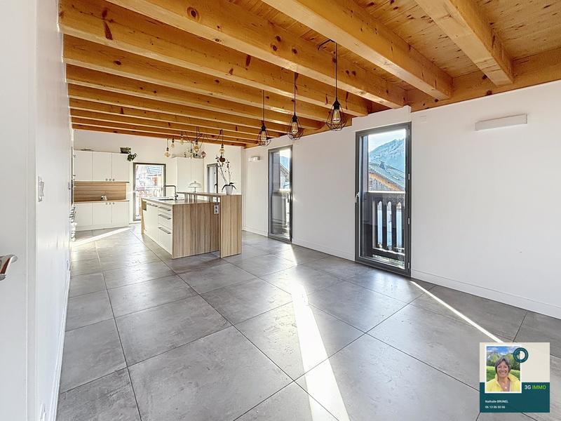 Maison - 164 m² - 7 pièces