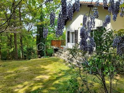 Maison - 133 m² - 6 pièces