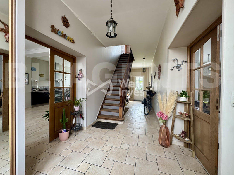 Maison - 192 m² - 5 pièces