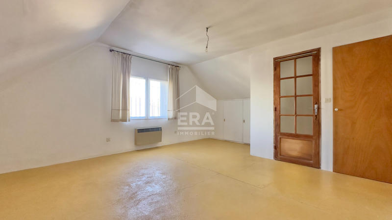 Maison - 122 m² - 7 pièces