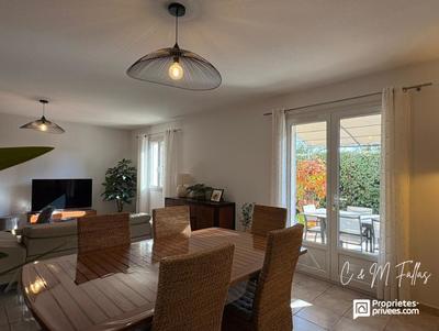 Maison - 95 m² - 5 pièces