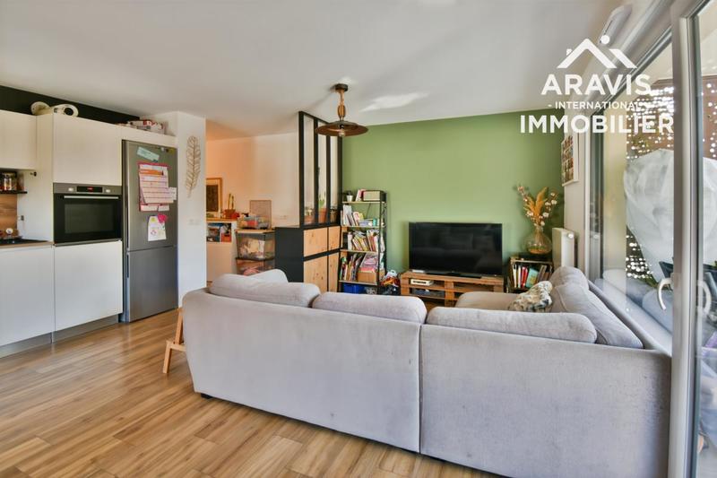 Appartement - 82 m² - 4 pièces