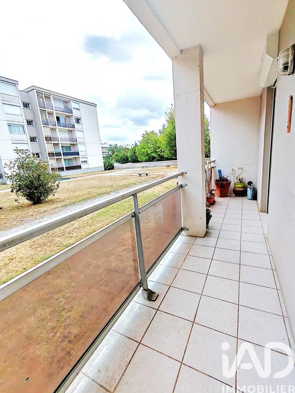Appartement - 85 m² - 5 pièces