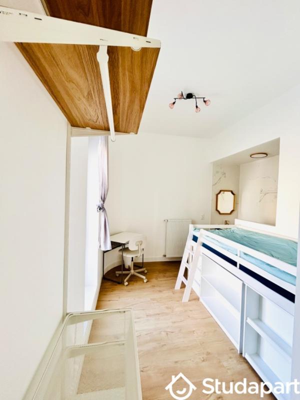 Chambre - 13 m² - 1 pièce