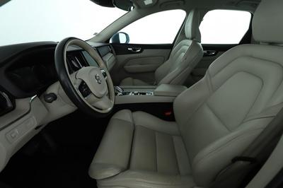 Volvo Xc60 2.0 B5 Awd Inscription Luxe Geartronic 8 235 ch