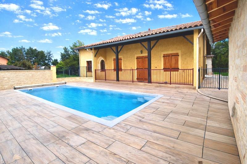 Maison - 192 m² - 5 pièces