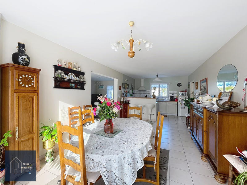 Maison - 92 m² - 4 pièces