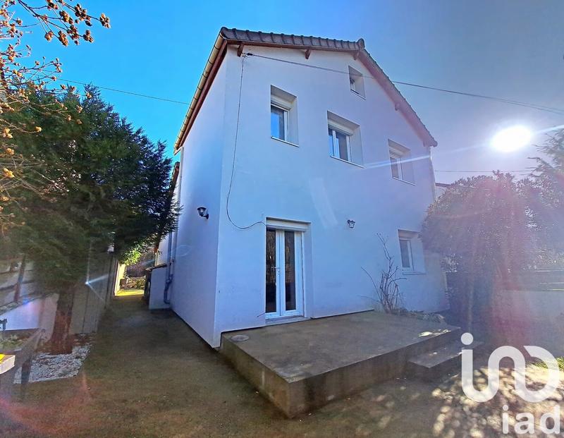 Maison - 111 m² - 6 pièces