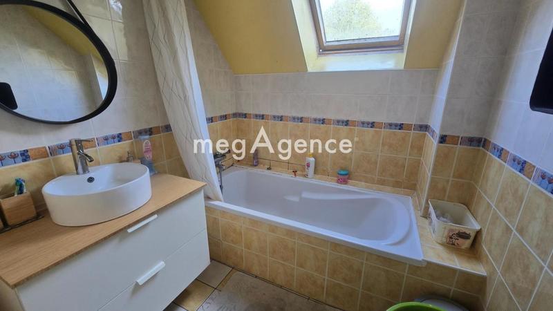 Maison - 130 m² - 7 pièces