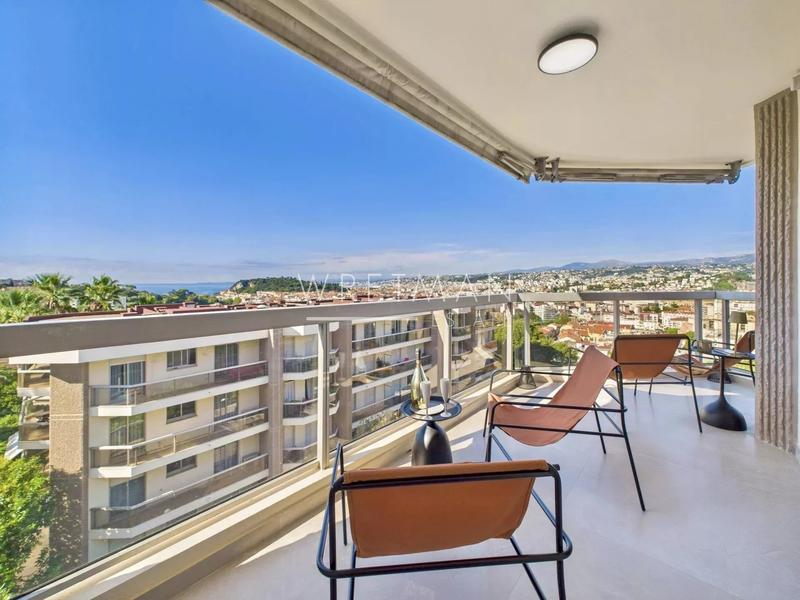 Appartement - 97 m² - 4 pièces