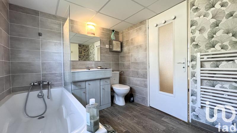 Maison - 101 m² - 5 pièces