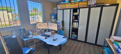 Entrepôt - 246 m² - 5 pièces