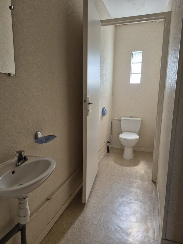 Local commercial - 56 m² - 3 pièces