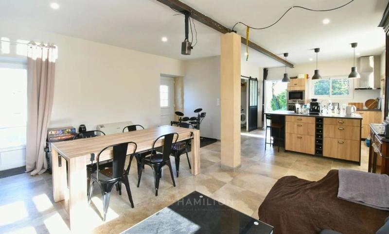 Maison - 140 m² - 4 pièces