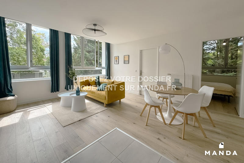 Chambre - 10 m² - 4 pièces