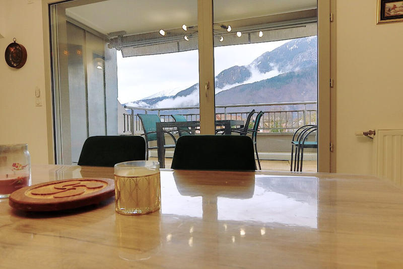 Appartement - 80 m² - 4 pièces