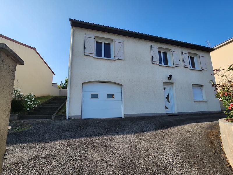 Maison - 121 m² - 6 pièces