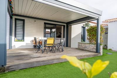 Maison - 95 m² - 5 pièces