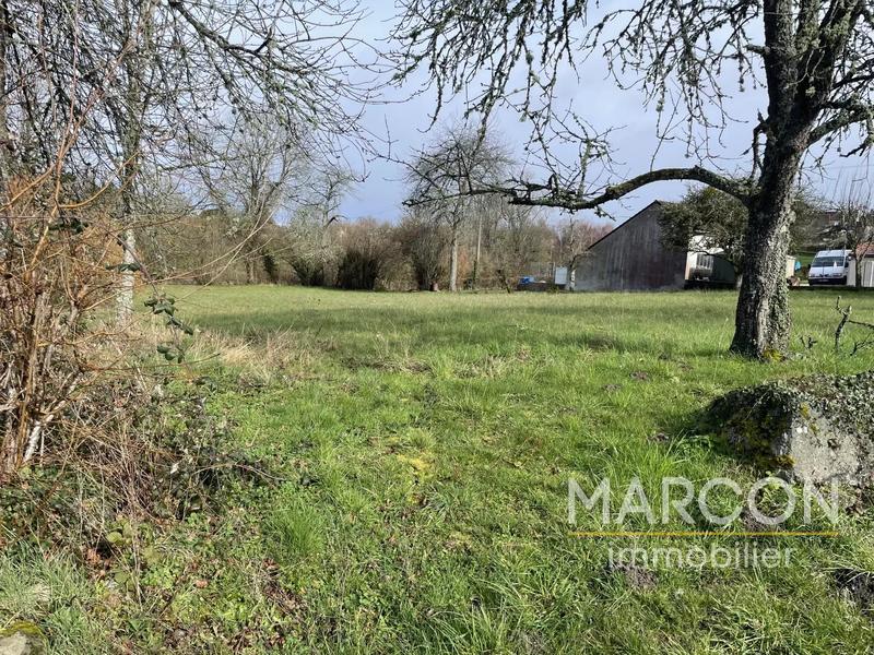 Terrain constructible - 2 361 m²
