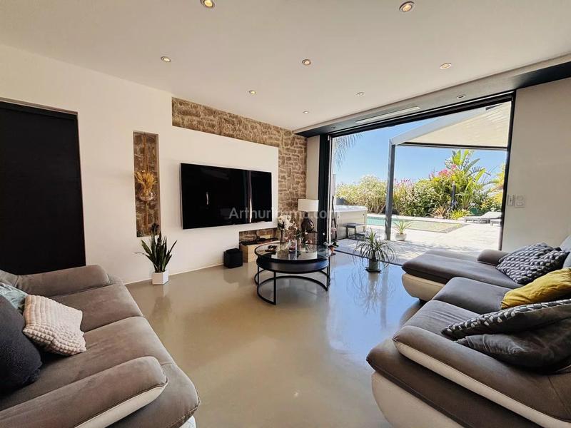 Maison - 143 m² - 5 pièces